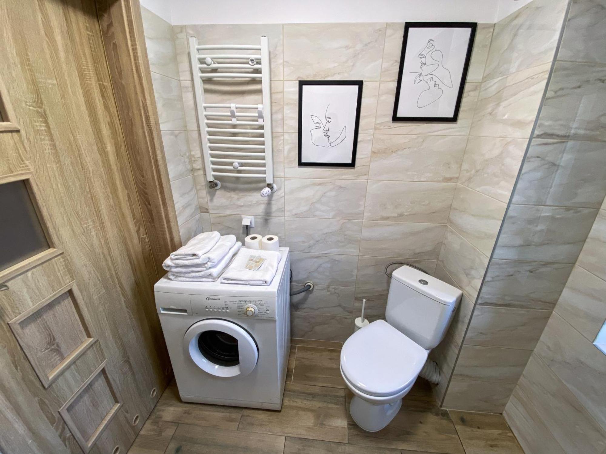 Mokka Apartament วอร์ซอ ภายนอก รูปภาพ